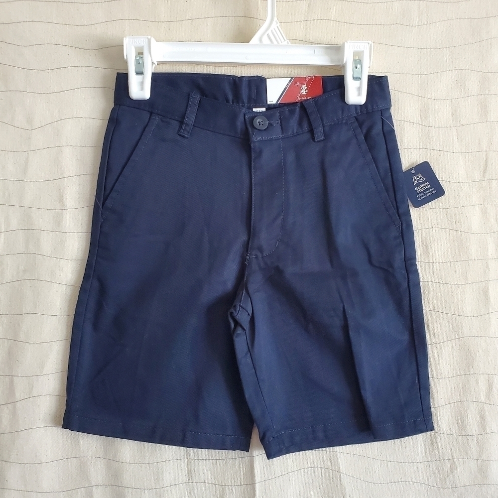 Izod Youth Navy Blue Natural Stretch Flat Front Shorts Size 7 Regular NEW